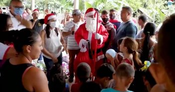 Entrega dos Brinquedos